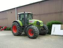 Ein Claas Traktor in Maintal am 27.05.11 