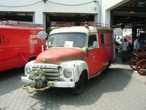 Ein alter Opel Blitz Scheunenpfund in Maintal am 05.06.11 