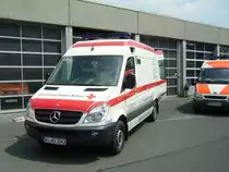 Ein Mercedes Benz Sprinter des DRK in Maintal am 05.06.11