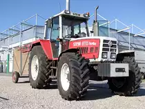 STEYR 8110turbo ist mit Frontgewichten versehen;110607