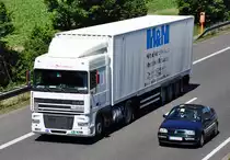 DAF 95 XF 430 auf der A61 bei Weilerswist - 25.05.2011