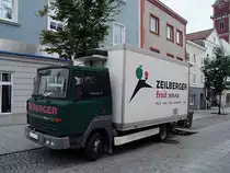 NISSAN TDC3.0(ECO-T 100) bei der Zustellung von frischem Obst u. Gem�se;110609