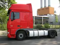 Daf-Sattelzugmaschine 105.460 am 11.06.2011 in Berlin-Charlottenburg 