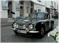 Triumph TR4 aufgenommen am 28.05.2011 nach der Internationalen Saar-Lor-Lux Classique Rundfahrt in Saarbr�cken.