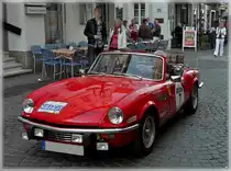 Nach der Internationalen Saar-Lor-Lux Classique Rundfahrt konnte ich diesen
Triumph Spitfire 1500, Bj 1975 in den Strassen von Saarbr�cken aufnehmen. 28.05.2011