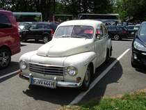 Ein alter Volvo PV 444 in Vogelsberg am 12.06.11