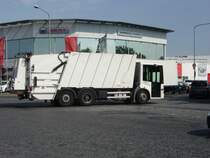 Ein Mercedes Benz Econic der FES in Frankfurt am Main am 04.06.11