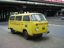 Ein VW Bulli am 11.06.11 in Frankfurt am Main 