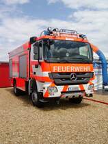 Ein neuer Mercedes Benz Actros der Berufsfeuerwehr Frankfurt am Main am 18.06.11 in Oberursel