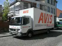 Mercedes-Kasten-LKW,am 21.Juni 2011,im Stadtgebiet von Bergen/R�gen.