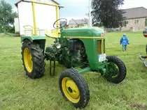 Bautz steht in der Oldtimerausstellung in Uttrichshausen, Juni 2011