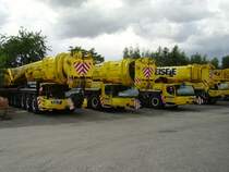 Gleich drei Liebherr LTM Kr�ne am 24.06.11 von der Eisele AG 