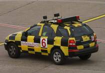 Vorfeldaufsicht  6 , EDDL-DUS, Dsseldorf, 22.05.2008, Germany 

