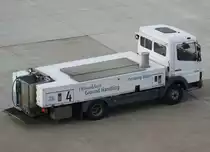 Wasserwagen (Versorgung)  4 , DUS-Ground Handling, EDDL-DUS, D�sseldorf, 17.03.2009, Germany 

