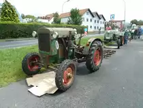 Auch die 11er Deutz waren bei der Ausstellung der  Alten Zylinder  in Hilders vertreten, Juni 2011