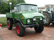 Unimog ist Gast bei der Ausstellung der  Alten Zylinder  in Hilders, Juni 2011