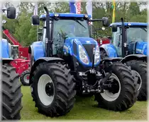 New Holland T 7.210 AutoCommand ECO BLUE, 165 PS / 122 kW war bei der Landmachinenausstellung in Ettelbr�ck zu sehen. (02.07.11)
