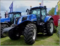 Dieser T8300 war am 02.07.2011 der gr�sste Traktor der New Holland Flotte welcher in Ettelbr�ck zu sehen war.