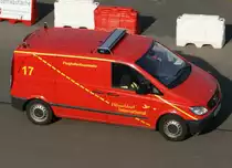 Feuerwehrfahrzeug  17  (D-US 119), EDDL-DUS, D�sseldorf, 23.09.2010, Germany 



