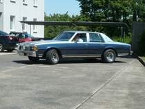 Chevrolet Caprice, Bj. 78, 5,7 l V8 ca. 300 PS, gesehen in 36088 Hnfeld, Juni 2011