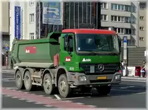 M-B Actros fotografiert am 28.05.2011.