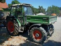 Fendt F380 Kompakt, Gertetrger mit Ladepritsche, Juli 2010
