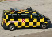 Vorfeldaufsicht  8 , EDDL-DUS, Dsseldorf, 26.09.2008, Germany 
