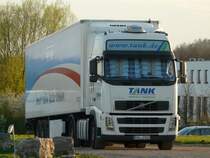 Volvo FH 440 der Spedition Tank, Wrnitz, 08.04.2011