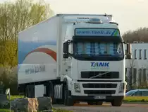 Volvo FH 440 der Spedition Tank, W�rnitz, 08.04.2011