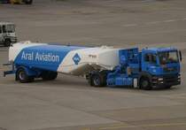 Tankfahrzeug  111  ~  Aral Aviation , EDDL-DUS, Dsseldorf, 22.05.2008, Germany 

