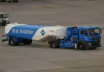 Tankfahrzeug  111  ~  Aral Aviation , EDDL-DUS, D�sseldorf, 22.05.2008, Germany 

