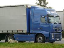 Volvo FH 460 der Spedition Papas, Hiltpoltstein, 02.06.2011