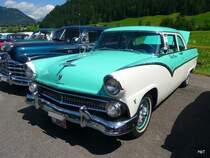 Oldtimer Ford Fairlane in St.Stephan am 02.07.2011