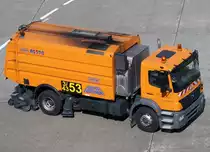 Sonderfahrzeug  3/43-53  ~ Kehrmaschine, EDDL-DUS, D�sseldorf, 07.08.2007, Germany 

