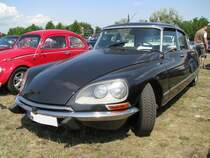 Limousine Citron DS 21 aus Berlin bei der Oldtimer-Show in Paaren/Glien am 12.06.2011
