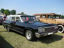 Kombi Chevrolet BelAir aus Berlin bei der Oldtimer-Show in Paaren/Glien am 12.06.2011