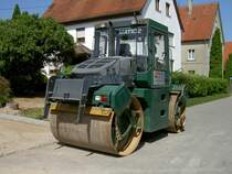 Bomag Walze BW 174 AD, Gewicht 9.5 To, 58 KW Cummins Motor (11.07.2011)