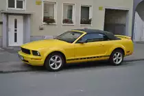Gelber Ford Munstang in Hameln/Niedersachen, am 12.07.2011.