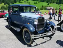 Oldtimer Ford in St.Stephan am 02.07.2011