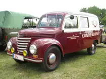 Kombi Framo/Barkas V 901-2 des ehemaligen  Simson -KUNDENDIENSTes aus dem Landkreis Demmin beim Oldtimer-Treffen, anl��lich des M�hlenfestes in Gnoien am 25.06.2011
