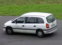 Airport-Security  D-US 685 , EDDL-DUS, D�sseldorf, 11.09.2007, Germany 

