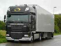 DAF XF 105.460 der Spedition Honold & Hirschle abgestellt in Crailsheim, 17.07.2011