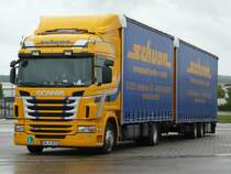 Scania G320 Tandem-Hngerzug der Spedition Schuon, Wrnitz, 17.07.2011