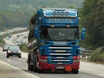 Scania R440 mit Tankauflieger am 26.07.2011 auf der A4 kurz vor der Niederlndischen Grenze.