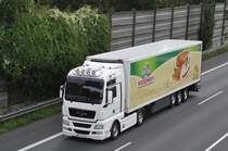 MAN Sattelzug, auf der A2 bei Lehrte, am 21.07.2011.