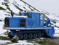 Rotationspflug Nr. 3 System Wallack der Groglockner Hochalpenstrassen AG Straenmeisterei Fusch (2): von schrg hinten; 25.07.2011
