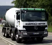 Mercedes Benz Actros von Kurpfalz Beton am 28.07.11 in Neckargem�nd 