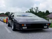 LOTUS-Esprit rollt im Convoy Richtung Waldzell;100725