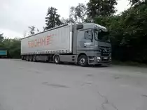 Mercedes Actros am 04.07.2011 in Garbsen.