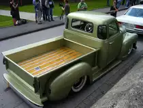 Ein gechoppter Chevrolet 0,75to Pickup der Jahrg�nge 1948 - 1953. Die Modelle dieser Jahrg�nge waren im sogenannten Advance-Design gestylt. Oldtimertreffen Kokerei Zollverein 07.08.2011.